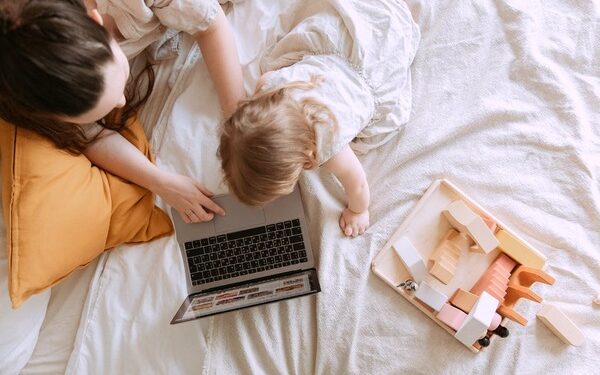 12 cách kiếm tiền cho mẹ bỉm sữa có thêm thu nhập ổn định 12 cách kiếm tiền cho mẹ bỉm sữa